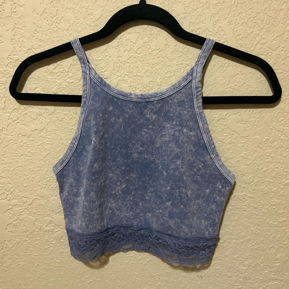 Colsie Blue Acid Wash Tank Top with Lace Trim